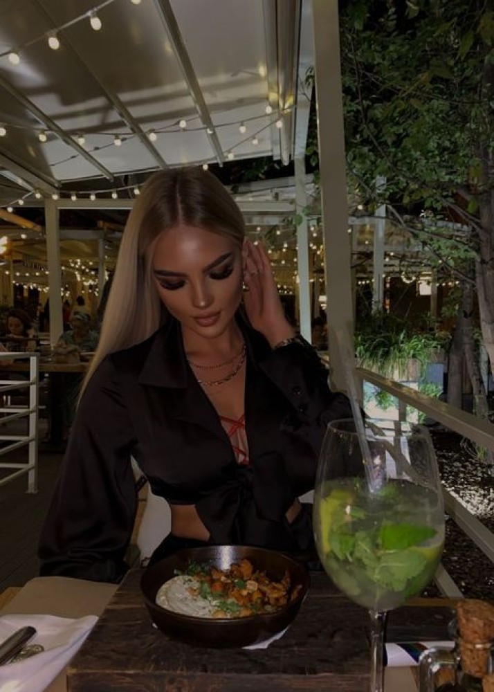 Индивидуалка Аделина фото № 2 в городе Волжский