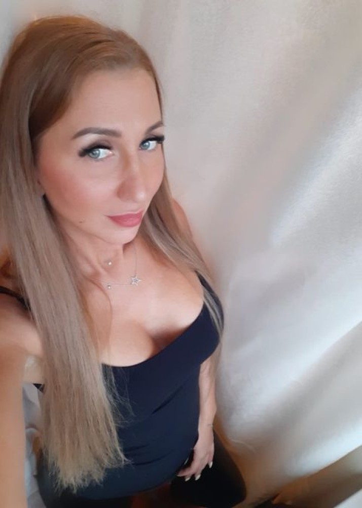 Индивидуалка Анна фото № 2 в городе Волжский