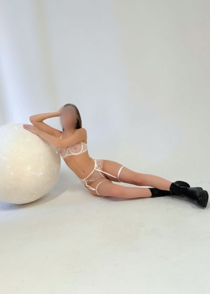 Индивидуалка Ульяна фото № 2 в городе Волжский