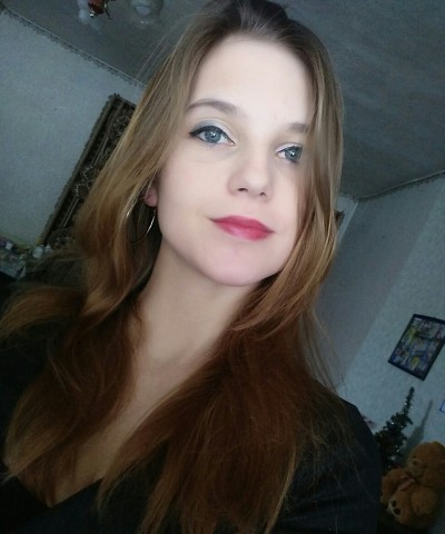 Юля, Г. Волжский